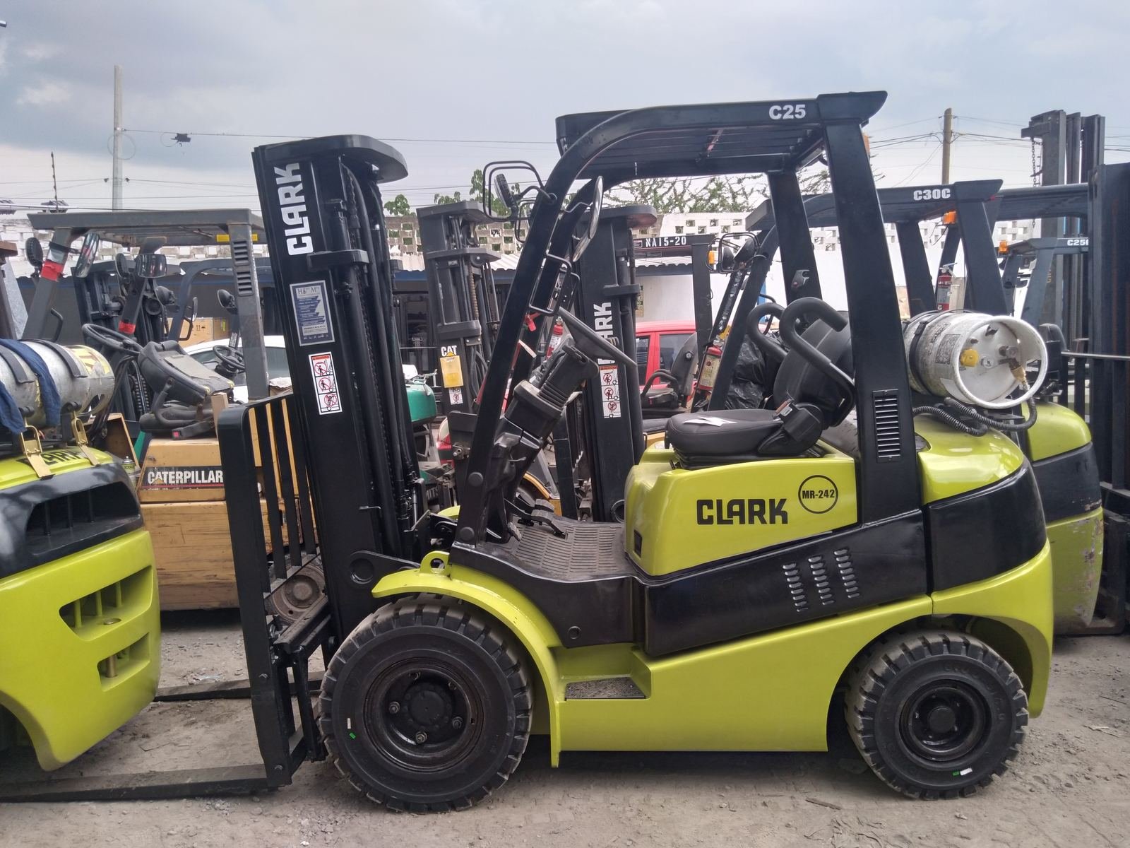 MR-242 Clark C25